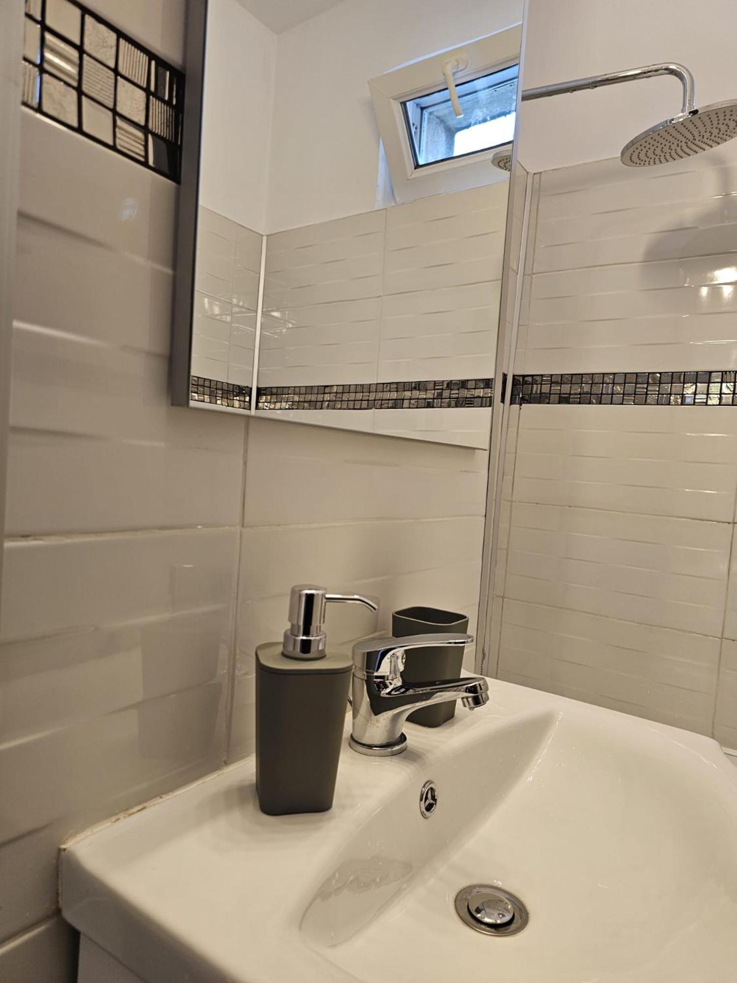 Hortensia Apartment Tomis Nord エクステリア 写真